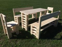 Obrázek: Paletový nábytek: stůl 60 x 150 cm + 2x lavička + 2x židlička